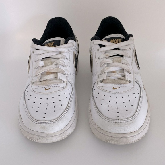 Nike Air Force 1 Kids Sneakers - Picture 1 of 7